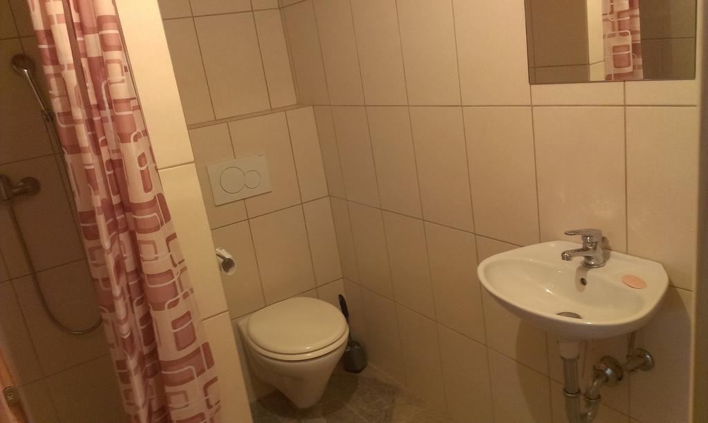 Apartments Koptur Skocjan  Δωμάτιο φωτογραφία